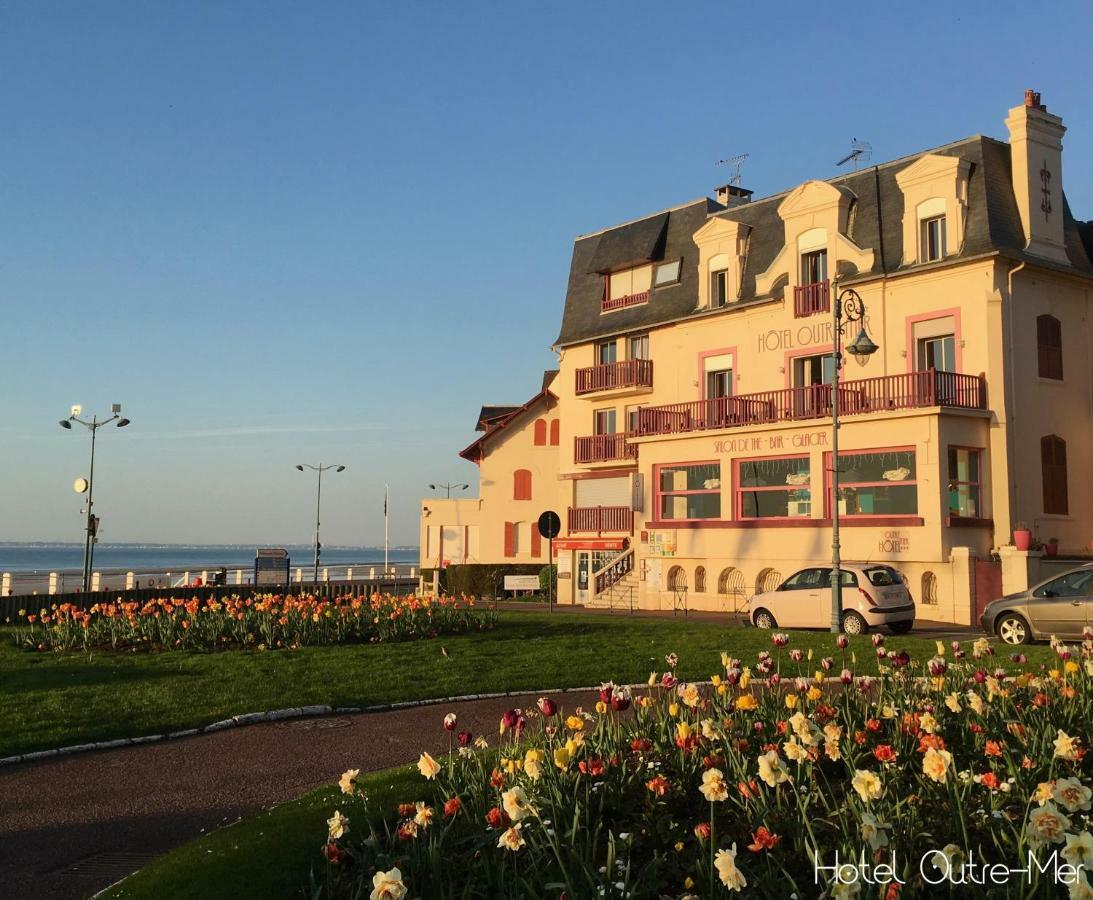 Hotel Outre-Mer - Villa Le Couchant Villers-sur-Mer Exterior foto